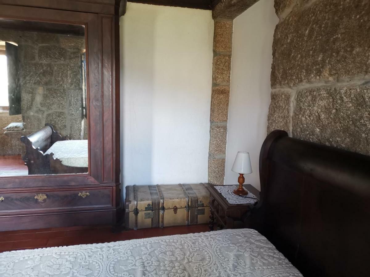 レゼンデ Casa Da Eira - Castanheirasゲストハウス エクステリア 写真