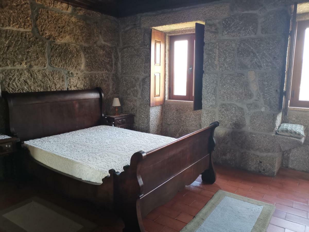 レゼンデ Casa Da Eira - Castanheirasゲストハウス エクステリア 写真